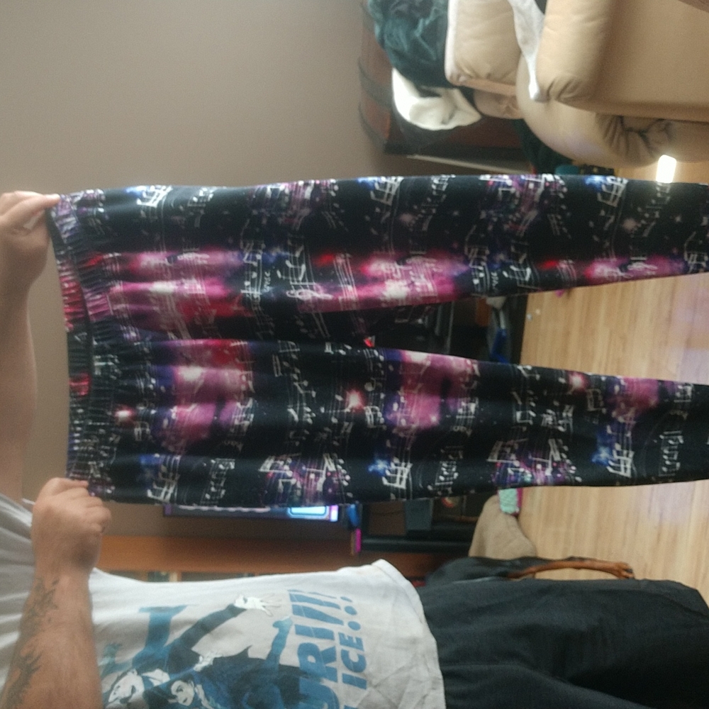 Torrid Size 2 Purple Galaxy Sheet Music bottoms